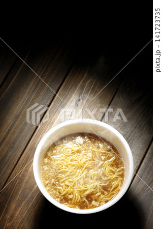 カップラーメン 141723735