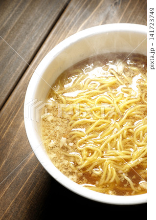 カップラーメン カップラーメン 141723749
