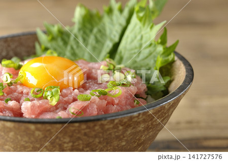 ねぎとろ丼、マグロのたたき丼 141727576