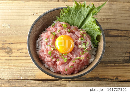 ねぎとろ丼、マグロのたたき丼 ねぎとろ丼、マグロのたたき丼 141727592