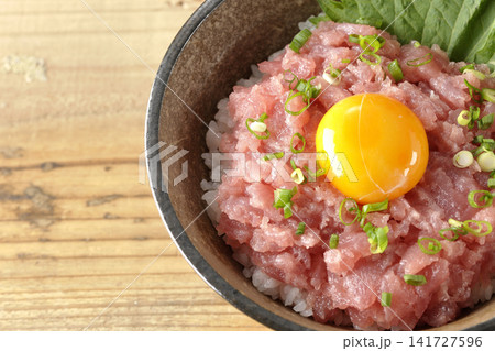ねぎとろ丼、マグロのたたき丼 ねぎとろ丼、マグロのたたき丼 141727596