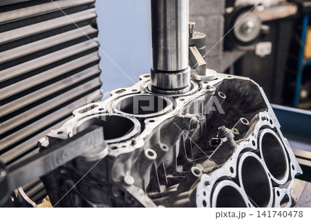 Automatic engine cylinder boring on machine with computer numerical control. Repair and elimination of engine score. Automatic engine cylinder boring on machine with computer numerical control. Repair and elimination of engine score. 141740478