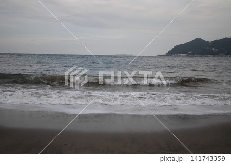 荒れた海 荒れた海 141743359