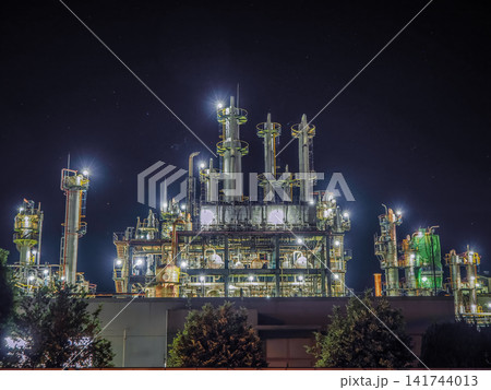 工場夜景のある風景 工場夜景のある風景 141744013