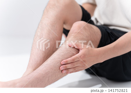 男性のすね毛 男性のすね毛 141752821