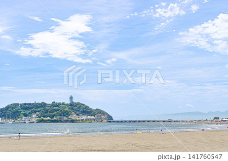 江ノ島と砂浜 江ノ島と砂浜 141760547