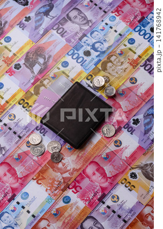 Philippines, Philippine peso banknotes and coins for trade and exchange Philippines, Philippine peso banknotes and coins for trade and exchange 141768942