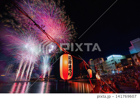 沼津夏まつり 狩野川花火大会 沼津夏まつり 狩野川花火大会 141769607