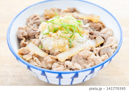 美味しい大根おろし牛丼 美味しい大根おろし牛丼 141770395