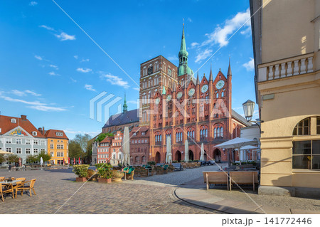 Alter Markt square in Stralsund, Germany Alter Markt square in Stralsund, Germany 141772446