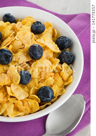 Cereal and blueberries Cereal and blueberries 141778357