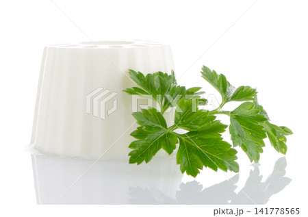 Cottage cheese 141778565