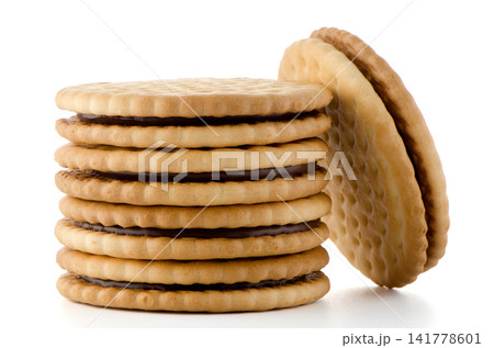 Sandwich biscuits with chocolate filling 141778601