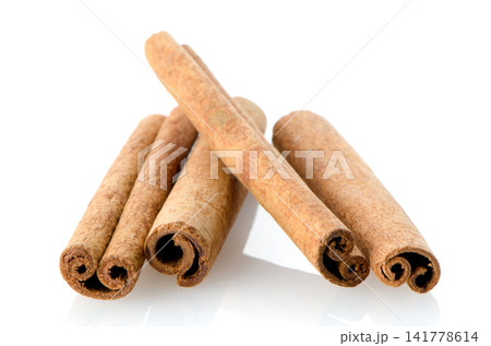 Cinnamon sticks Cinnamon sticks 141778614