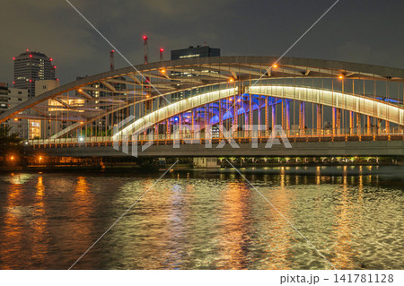 水都大阪夜景 桜宮橋(銀橋) 大阪市 水都大阪夜景 桜宮橋(銀橋) 大阪市 141781128