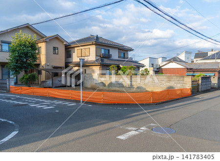 住宅を解体した角地の更地 住宅を解体した角地の更地 141783405