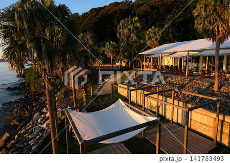 Sunset Seaside Café / 夕陽に染まる海辺のカフェ Sunset Seaside Café / 夕陽に染まる海辺のカフェ 141783493