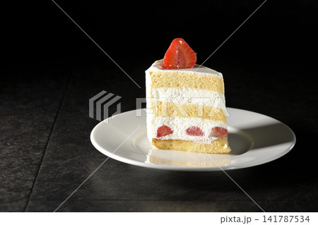 苺のショートケーキ 苺のショートケーキ 141787534