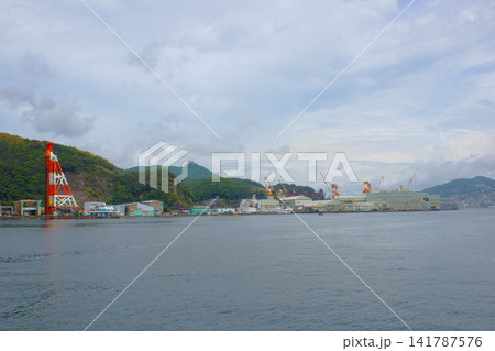 長崎港の風景 造船所ドッグ 長崎港の風景 造船所ドッグ 141787576