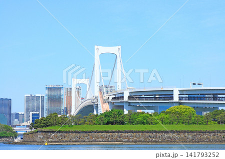 東京都港区、レインボーブリッジの風景 東京都港区、レインボーブリッジの風景 141793252