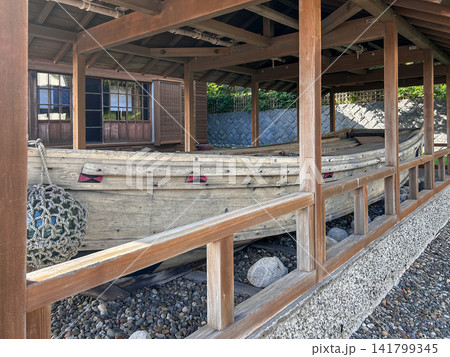 川村家番屋 保津船 北海道 泊村 晴れ 141799345