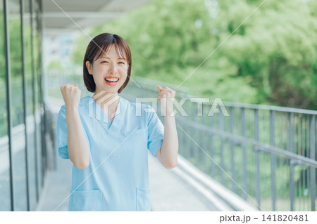 若い女性看護師 若い女性看護師 141820481