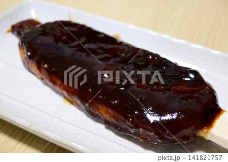 東海地方の郷土料理 五平餅 味噌だれが香る伝統の和菓子 東海地方の郷土料理 五平餅 味噌だれが香る伝統の和菓子 141821757