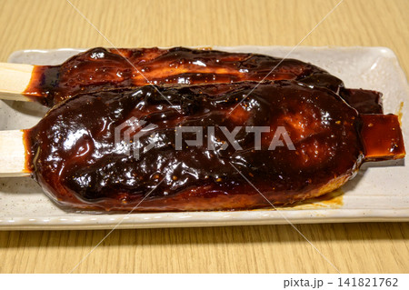 東海地方の郷土料理 五平餅 味噌だれが香る伝統の和菓子 141821762
