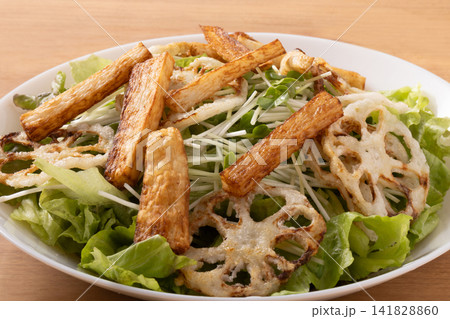 根菜サラダ(揚げ 蓮根 長芋) 根菜サラダ(揚げ 蓮根 長芋) 141828860