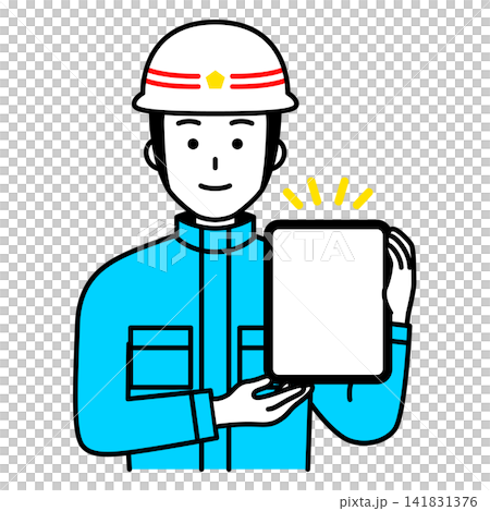 タブレットの画面を見せる救急隊員の男性 141831376