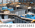 新築住宅の基礎工事現場と型枠・鉄筋組み作業 141833843