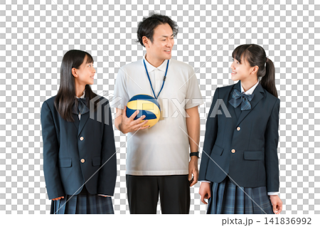 バレーボールを持つ男性教師とブレザー姿の女子生徒 バレーボールを持つ男性教師とブレザー姿の女子生徒 141836992