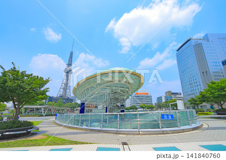 愛知県名古屋市、名古屋テレビ塔と水の宇宙船の風景 愛知県名古屋市、名古屋テレビ塔と水の宇宙船の風景 141840760