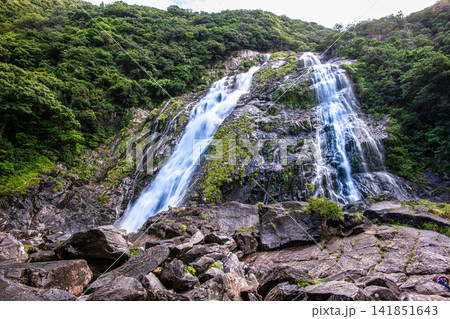 屋久島神が宿る島 大川の滝 日本の滝百選(夏 屋久島神が宿る島 大川の滝 日本の滝百選(夏 141851643