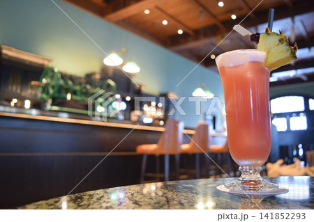 シンガポールスリングを飲もう! シンガポールスリングを飲もう! 141852293