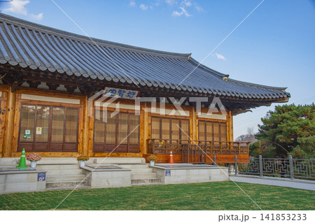 ソウルのソウルタワー近辺の風景 ソウルのソウルタワー近辺の風景 141853233