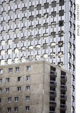 Paris Defans. Parts of glass and steel buildings Paris Defans. Parts of glass and steel buildings 141863507