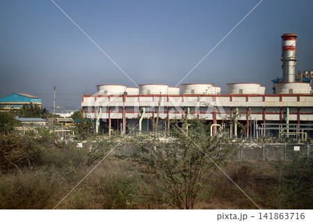 India. Refinery 141863716