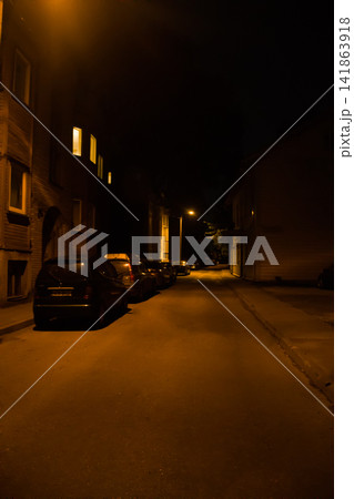 Deserted night streets in residential areas Deserted night streets in residential areas 141863918