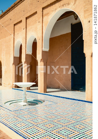 Moroccan courtyard with arches and mosaic floor Moroccan courtyard with arches and mosaic floor 141871862