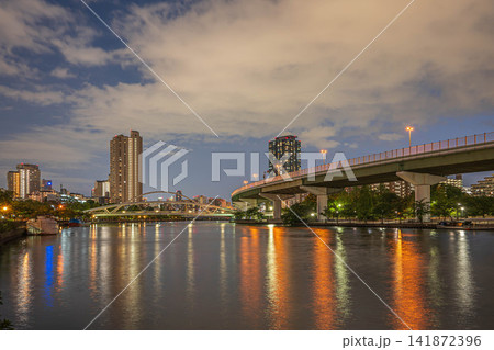 水都大阪夜景　大阪市 141872396