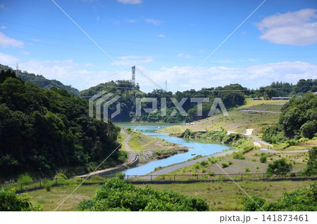 ◇ダムパーク いばきた (大岩展望広場付近からの眺望)/ 大阪府茨木市 安威川ダム周辺の公園 ◇ダムパーク いばきた (大岩展望広場付近からの眺望)/ 大阪府茨木市 安威川ダム周辺の公園 141873461