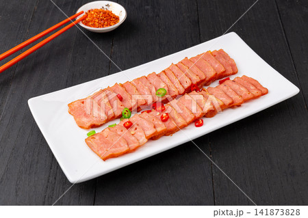 traditional Chinese Chicken Meat Rolls Sliced Steamed Seasoned Poultry Loaf Ham 141873828
