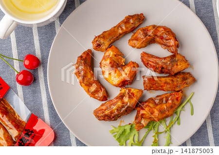 spicy Grilled Duck Neck with Chili and Sichuan Pepper 141875003