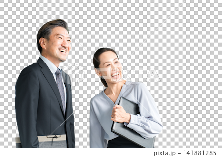 学校や学習塾で働く教員,教師の男女(高校,中学校) 学校や学習塾で働く教員,教師の男女(高校,中学校) 141881285