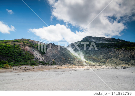 硫黄山 大地の息吹 硫黄山 大地の息吹 141881759