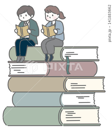 本の上に並んで座り読書する男女 本の上に並んで座り読書する男女 141883662