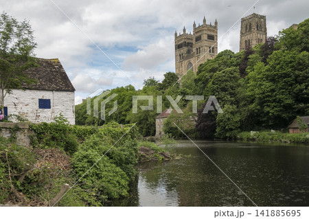 Durham Cathedral and River Wear with boathouse 141885695