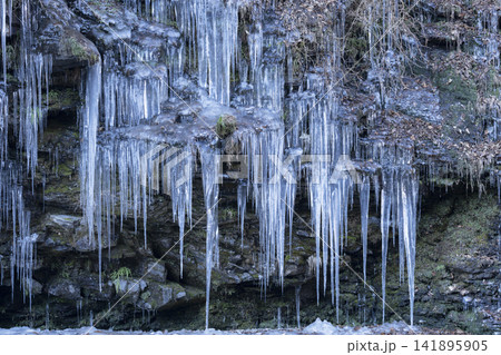 三十槌の氷柱 三十槌の氷柱 141895905