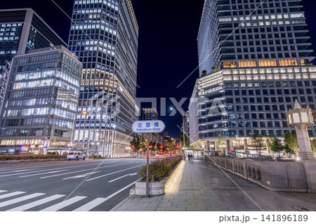 大阪府、淀屋橋の夜景 大阪府、淀屋橋の夜景 141896189